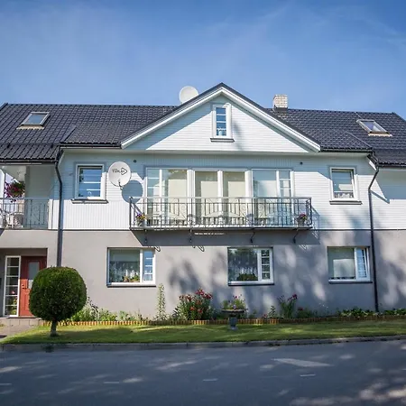 בית הארחה Papli 2